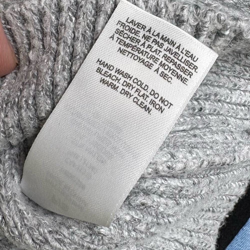 Garage Cropped Sweater - Picture 5 of 5